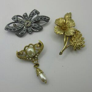 Lot of 3 Vintage Brooches Gold Pearl Floral Rhinestone